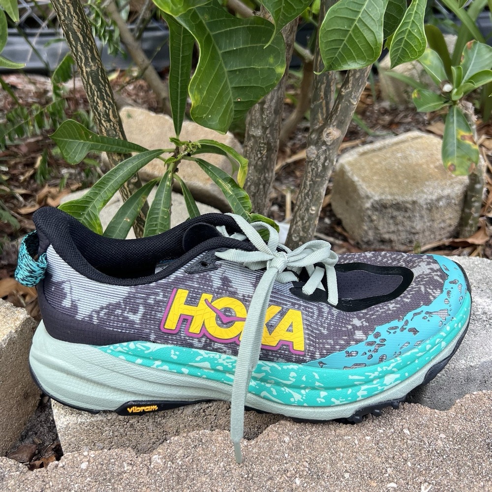 Hoka One One Womens Speedgoat 6 1147811 BLVR Black Running Shoes Sneakers 7 B